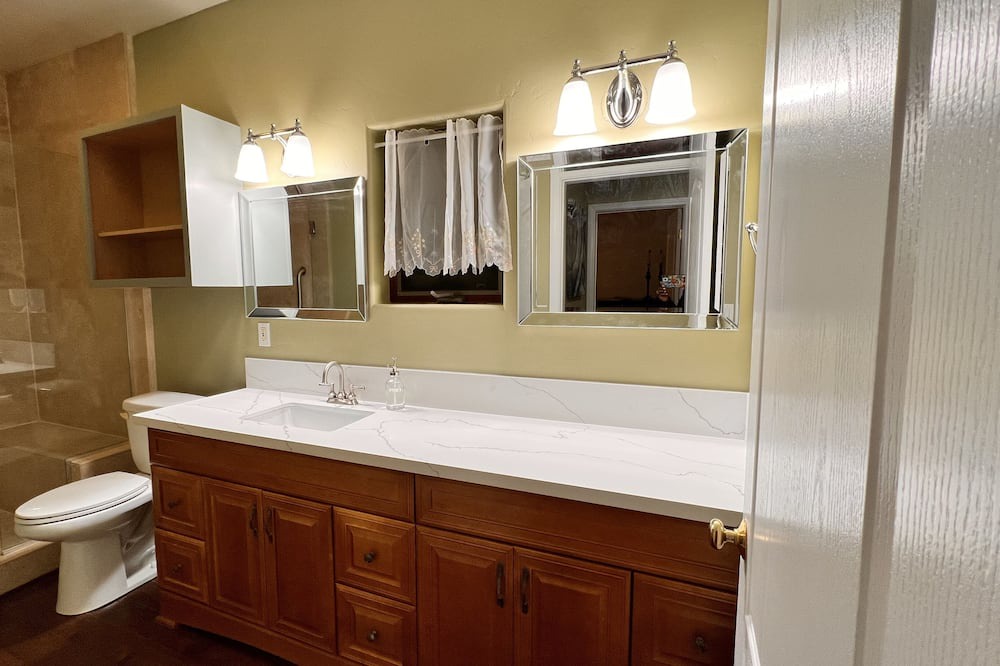 Photo of Bathroom in Kit Carson