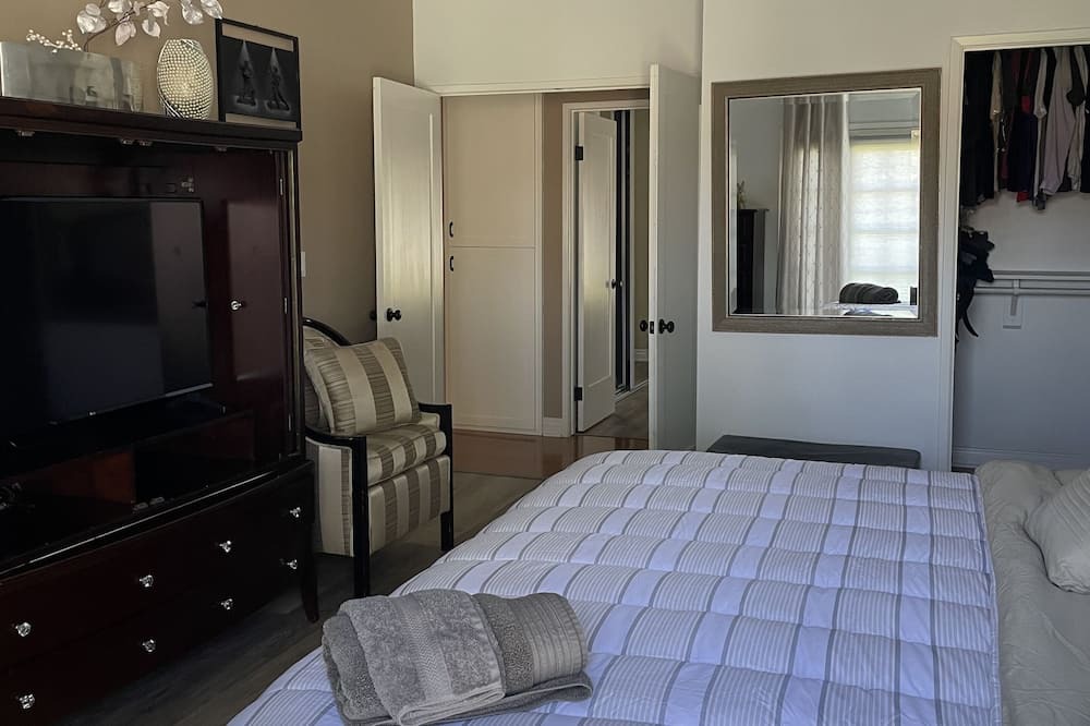 Photo of Bedroom in Eastvale