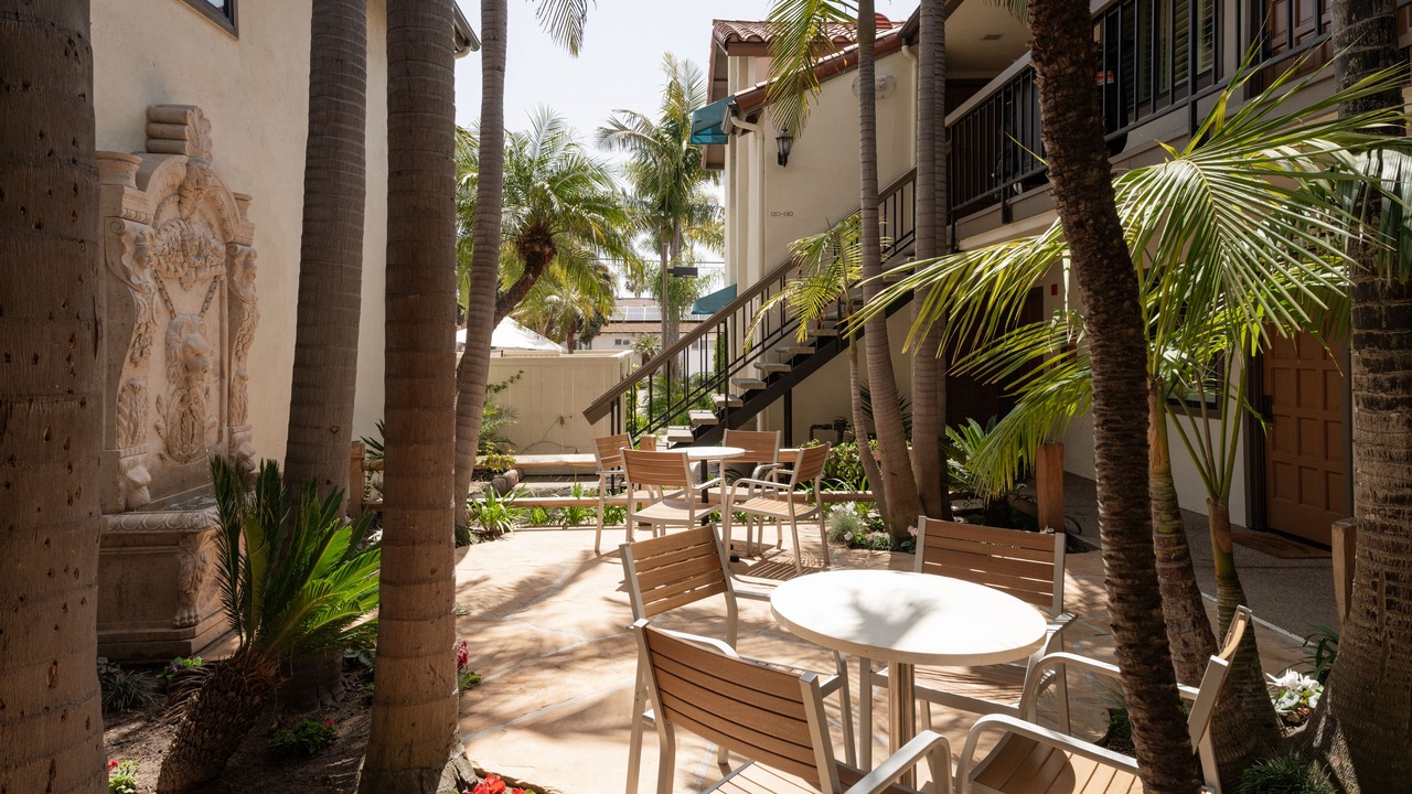 Photo of Patio Balcony in West Beach