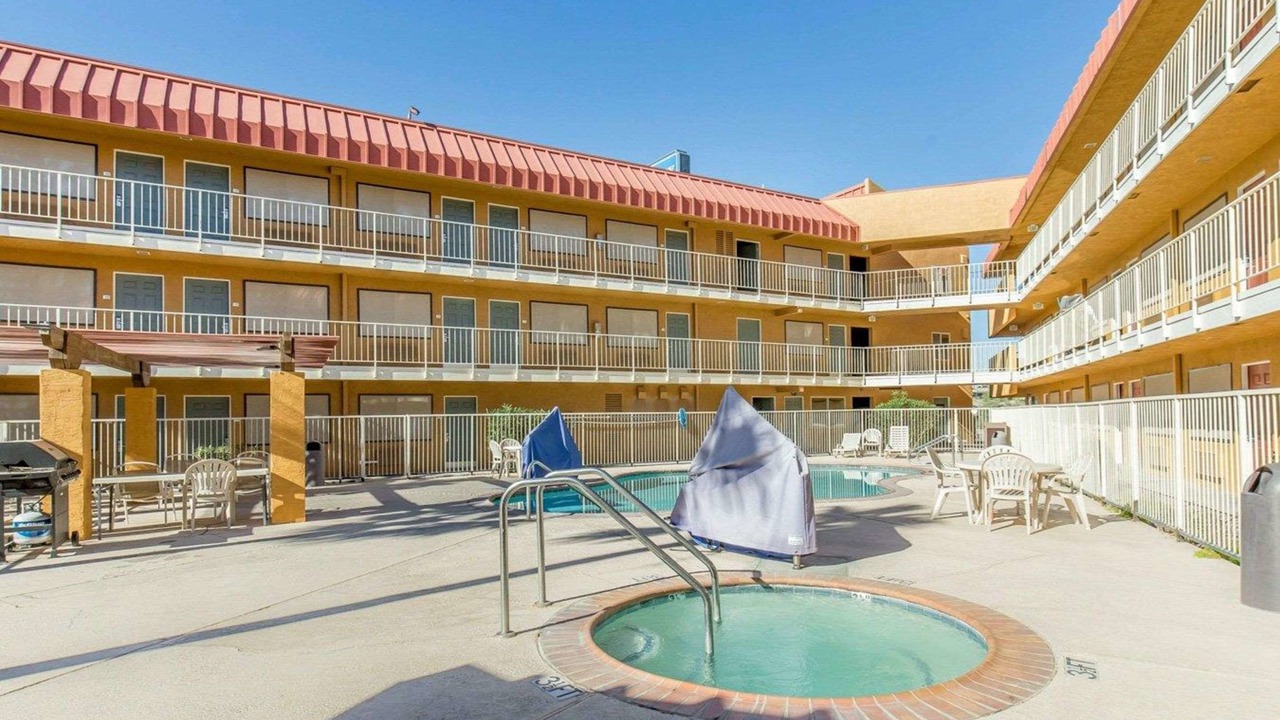 Photo of Outdoor in Needles