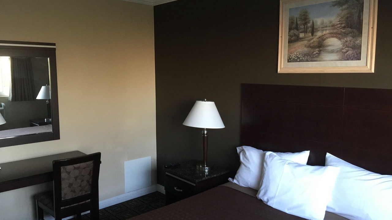 Photo of Bedroom in North Redondo