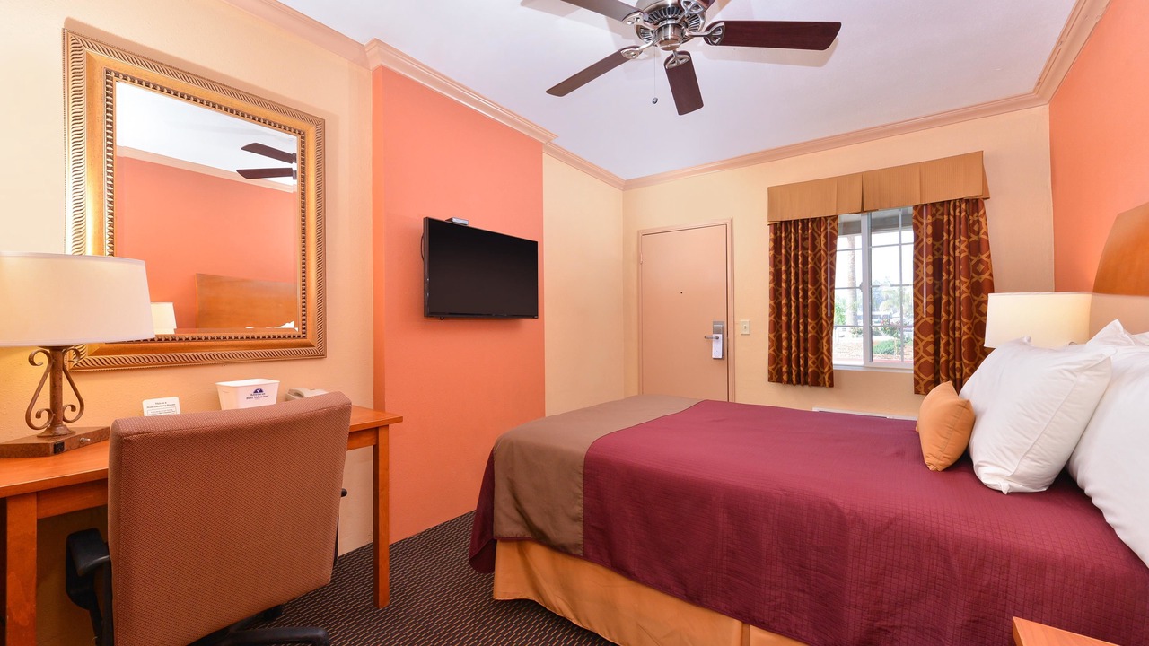 Photo of Bedroom in Porterville