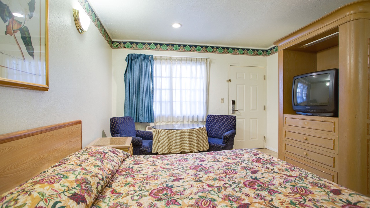 Photo of Bedroom in East Whittier