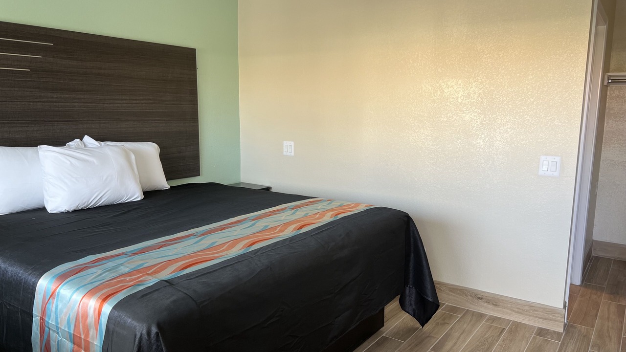 Photo of Bedroom in Indio
