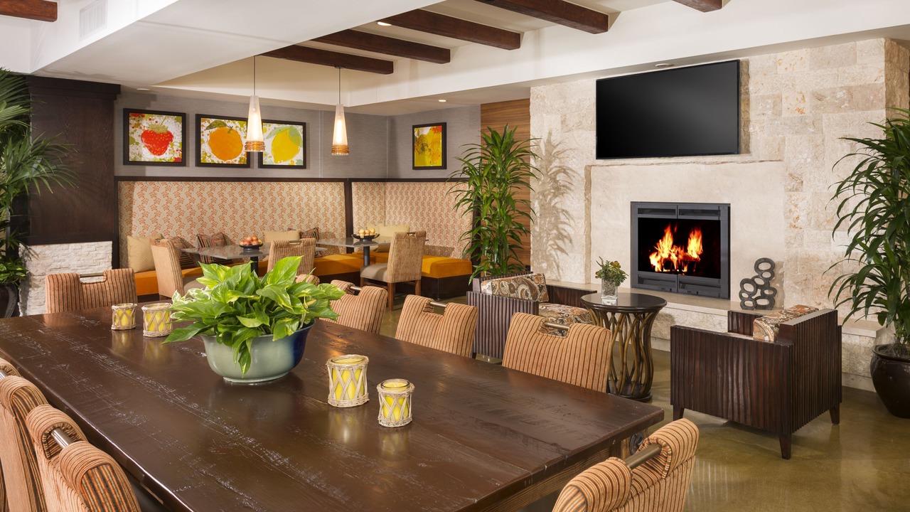 Photo of Livingroom in Anaheim Resort