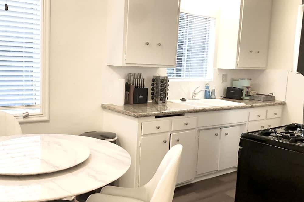 Photo of Kitchen in Glendale