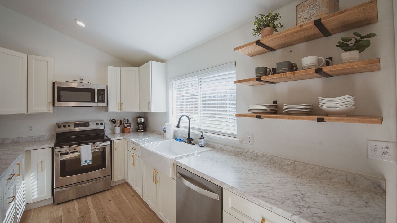 Photo of Kitchen in Phoenix Lake-Cedar Ridge