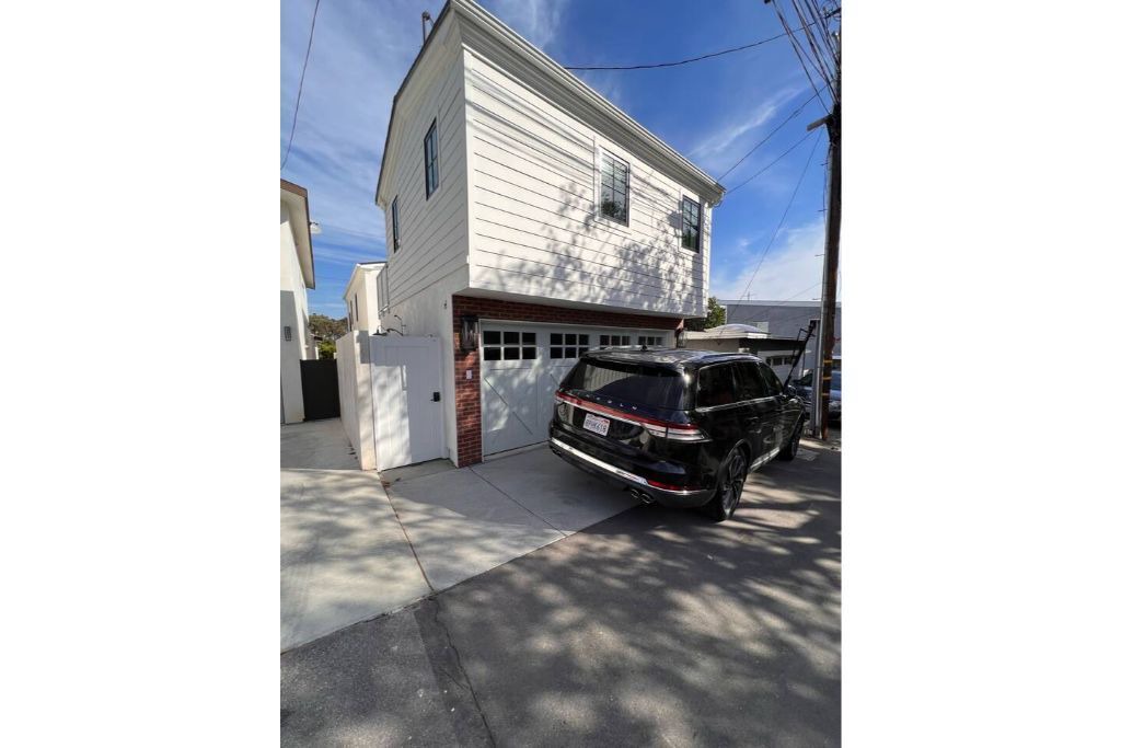 Photo of Outdoor in El Segundo
