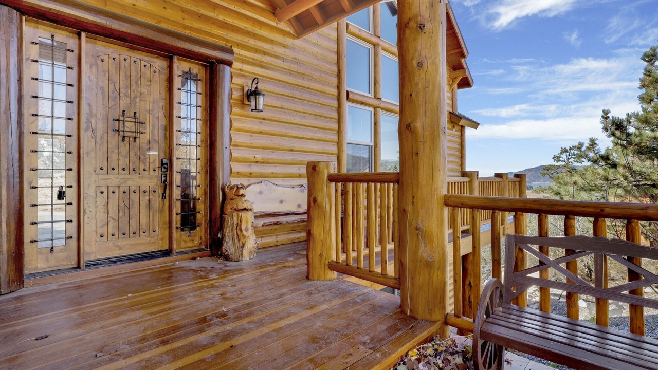 Photo of Outdoor in Castle Glen Estates