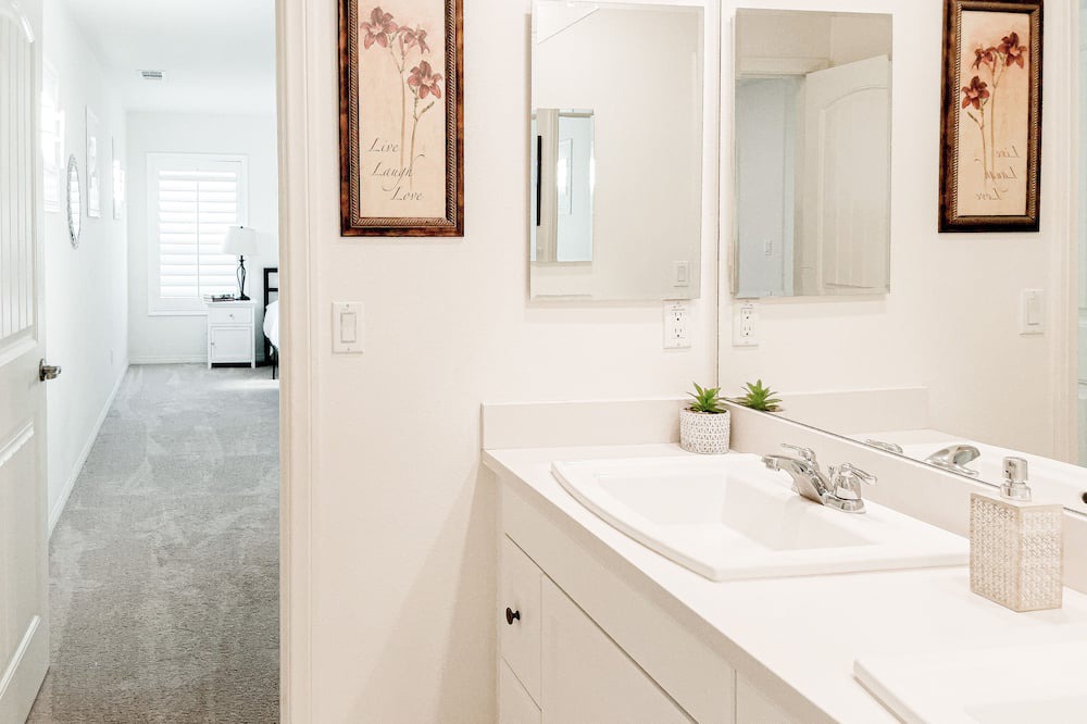 Photo of Bathroom in Mira Loma