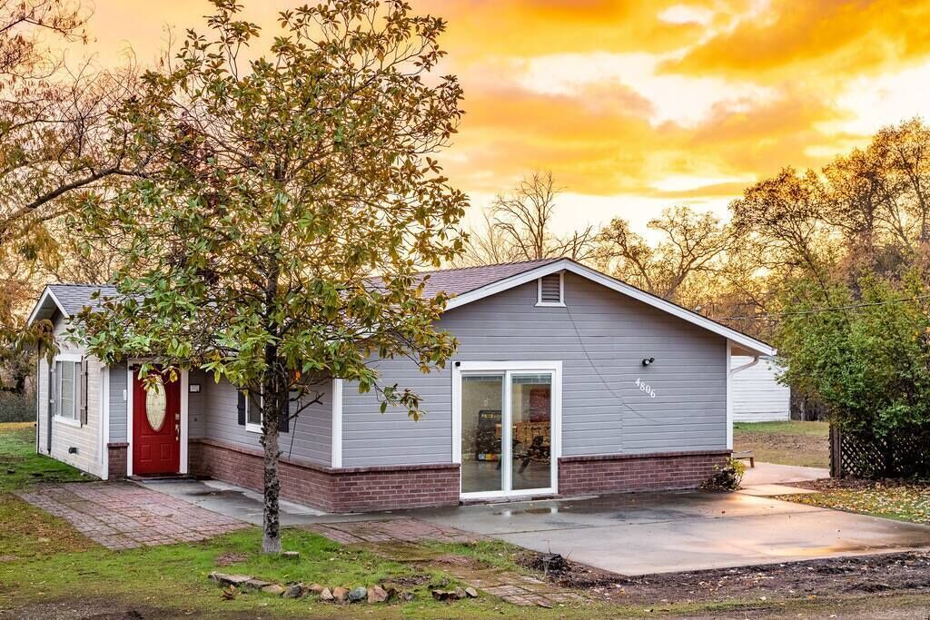 Photo of Outdoor in Mariposa