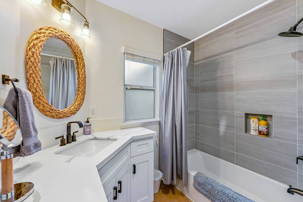 Photo of Bathroom in Lower State