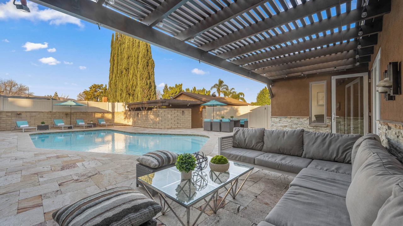 Photo of Outdoor in Northridge