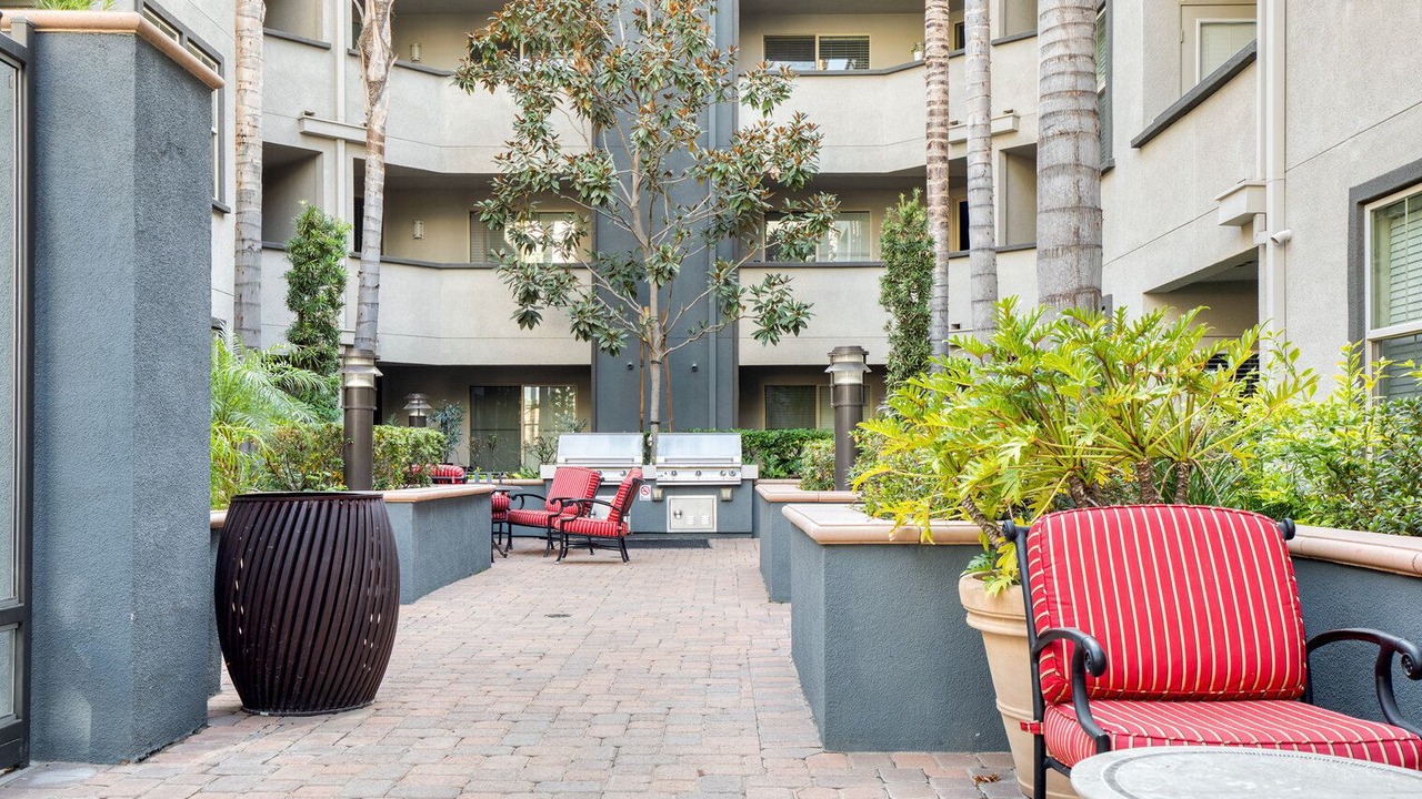 Photo of Outdoor in Encino