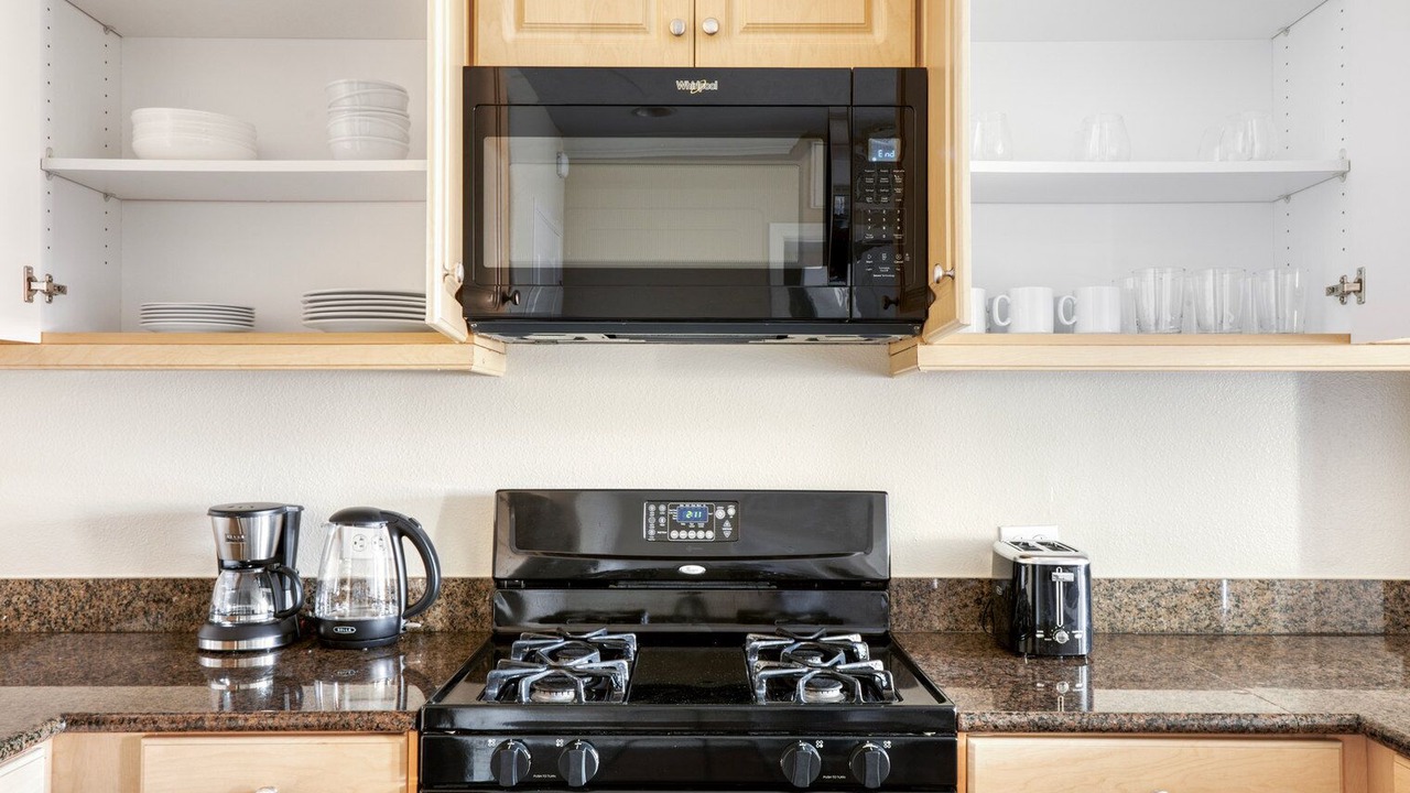 Photo of Kitchen in Encino