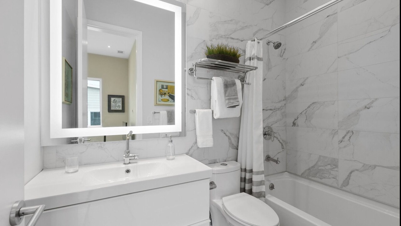 Photo of Bathroom in Northside