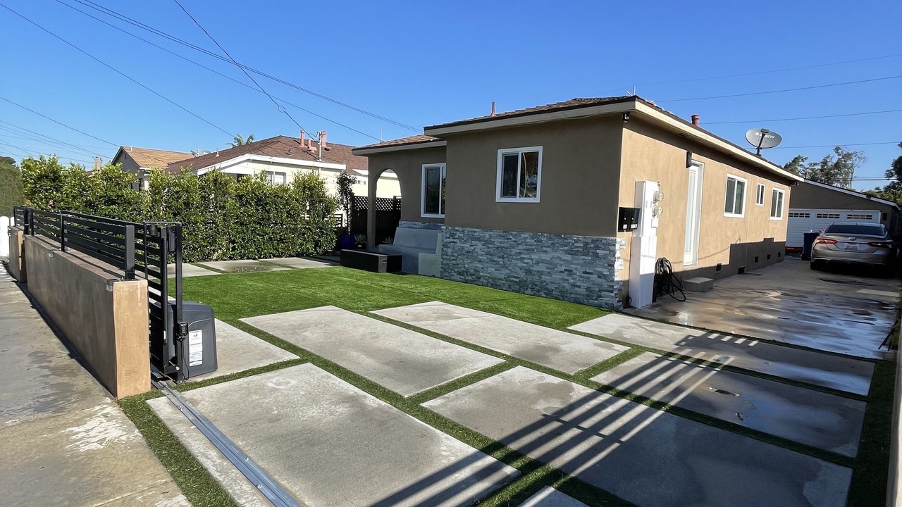 Photo of Outdoor in Lawndale