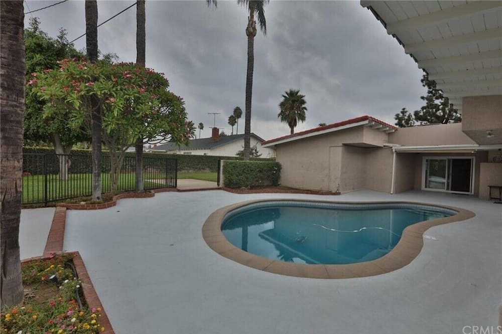 Photo of Outdoor in La Puente