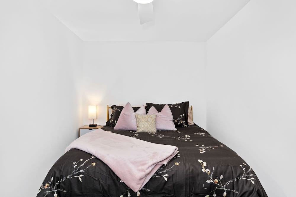 Photo of Bedroom in Calistoga