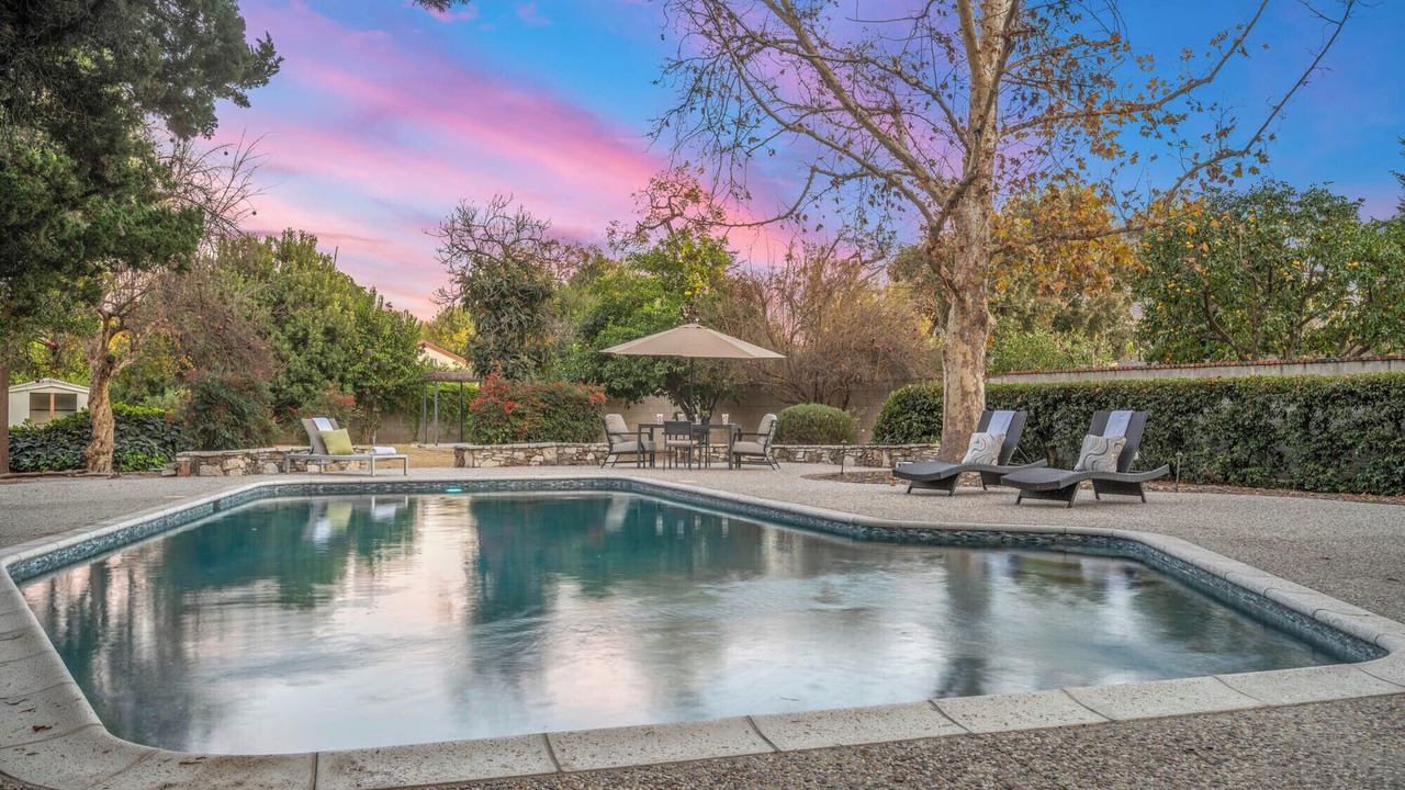 Photo of Outdoor in Northridge