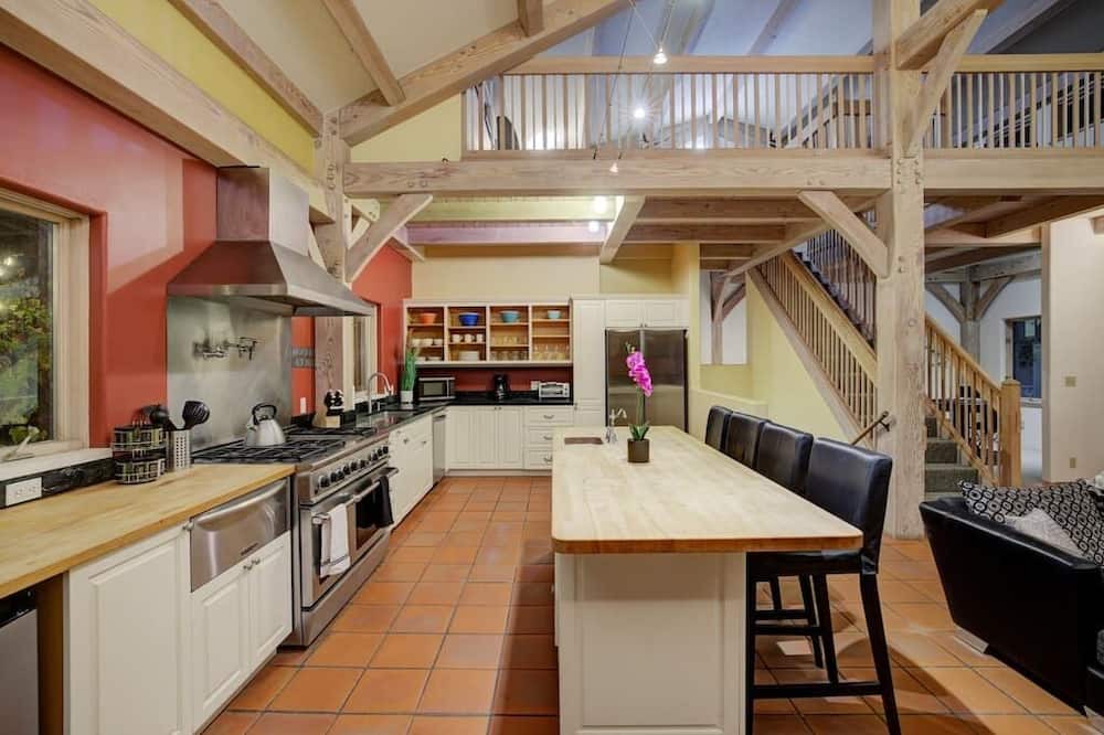 Photo of Kitchen in Sleepy Hollow