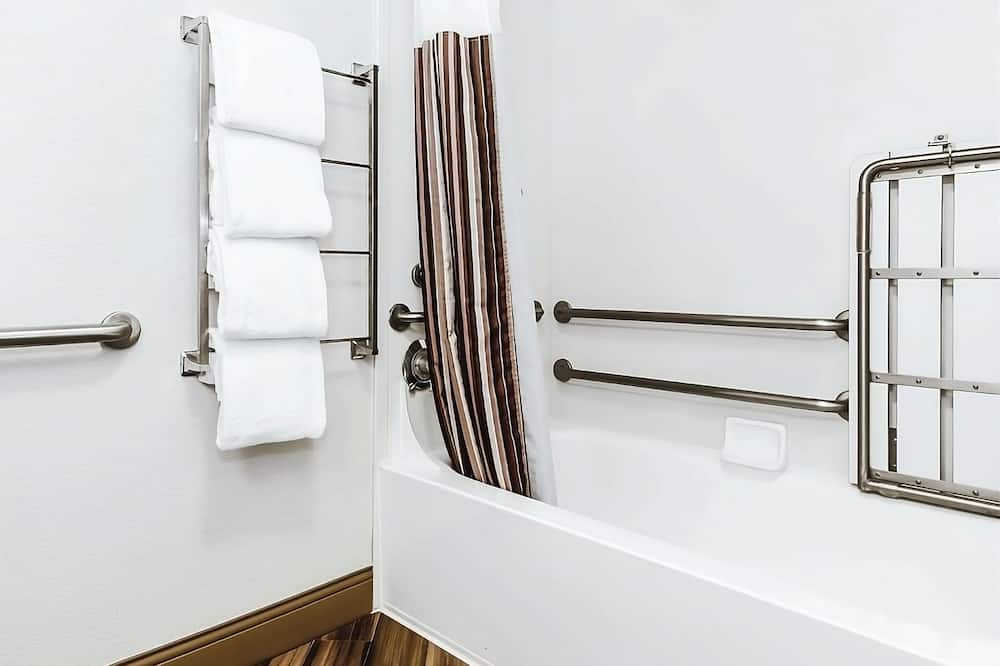 Photo of Bathroom in Guasti