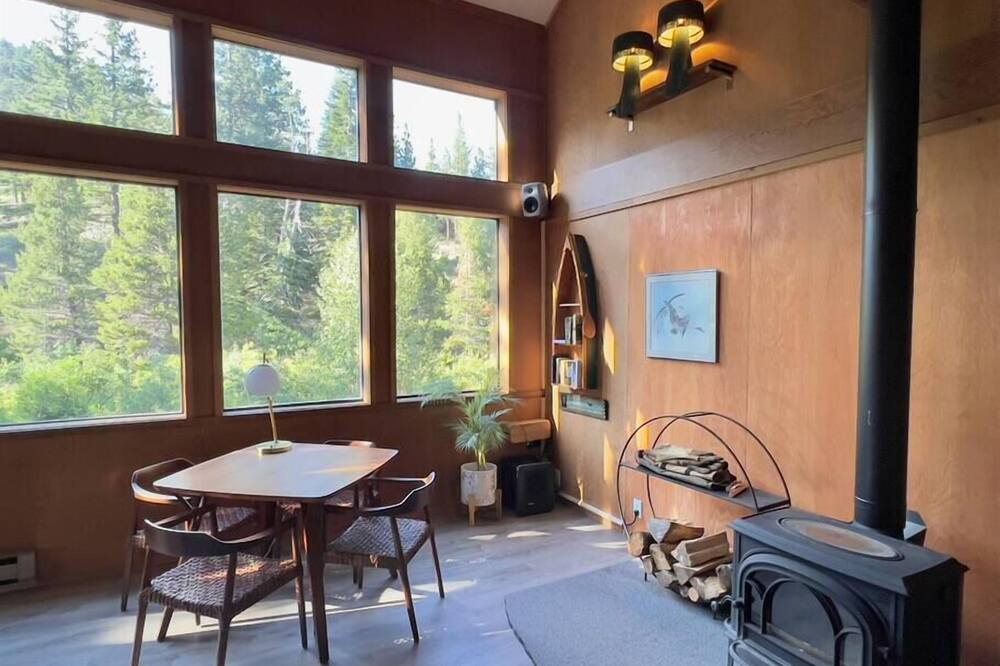 Photo of Others in Alpine Meadows