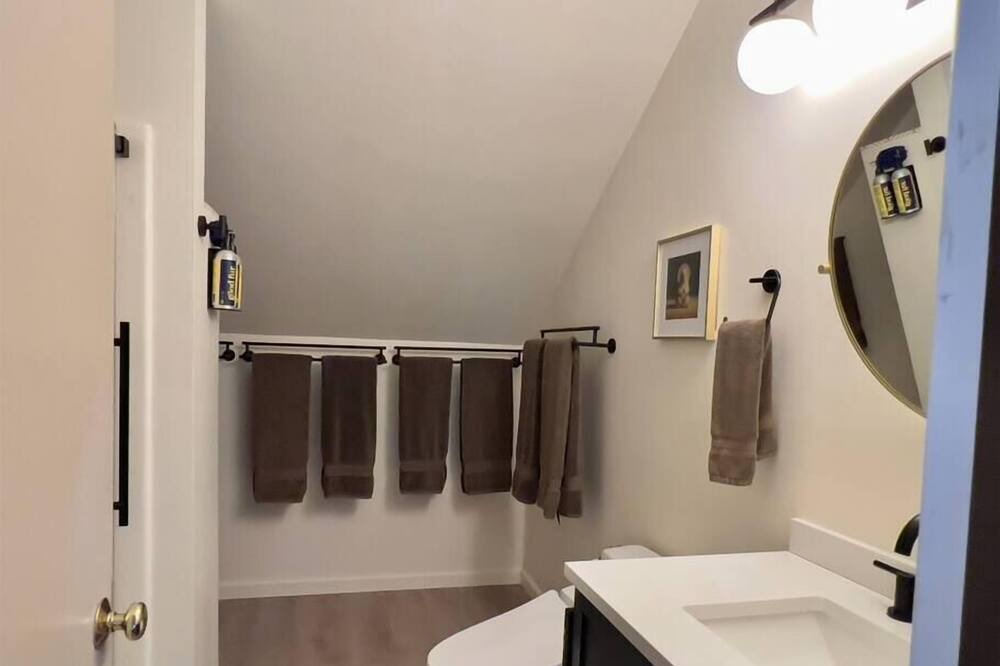Photo of Bathroom in Alpine Meadows