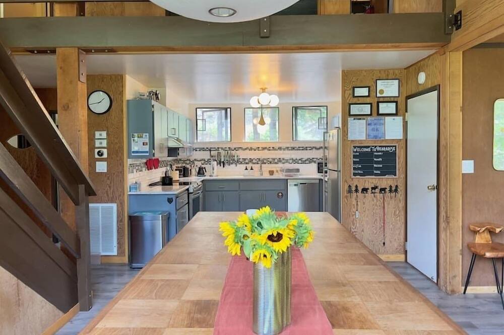 Photo of Kitchen in Alpine Meadows