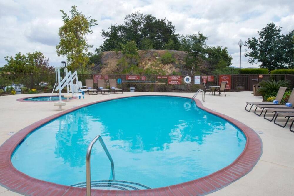 Photo of Outdoor in Thousand Oaks