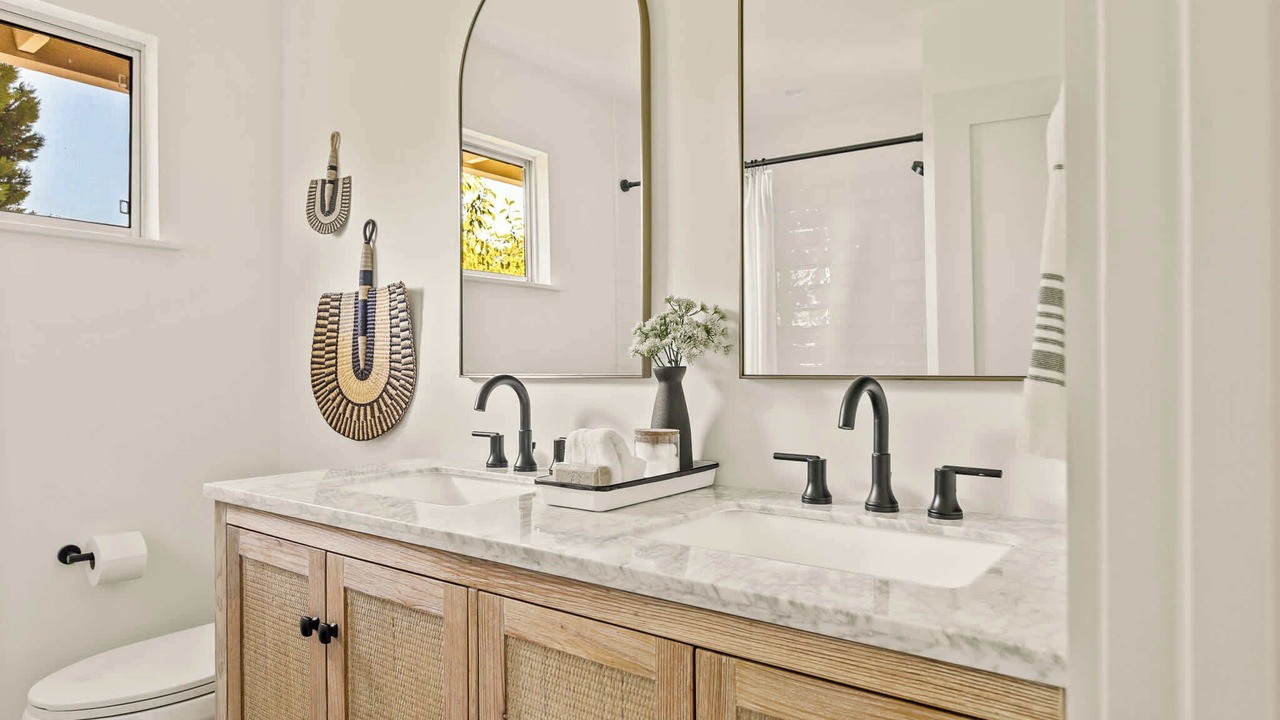Photo of Bathroom in Lake Arrowhead