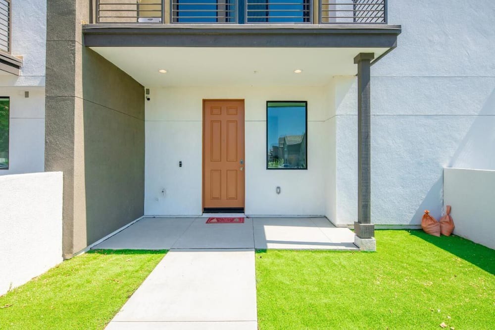 Photo of Outdoor in Irvine