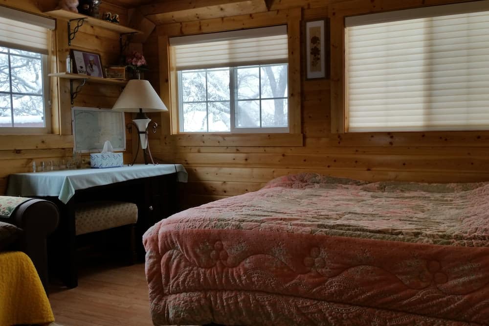 Photo of Bedroom in Tehachapi