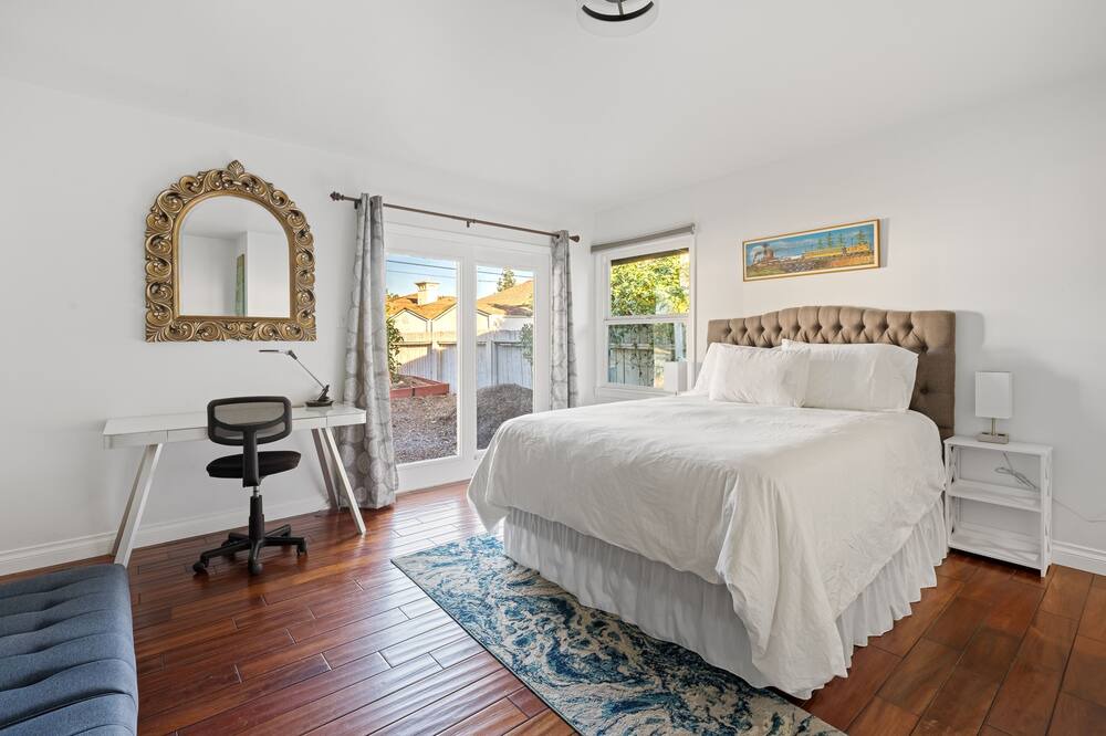 Photo of Bedroom in North Tustin