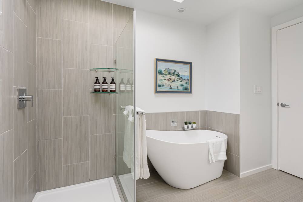 Photo of Bathroom in North Tustin