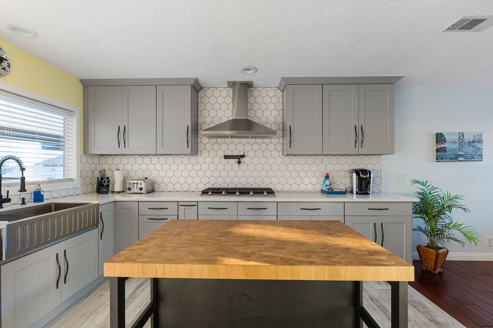 Photo of Kitchen in North Tustin