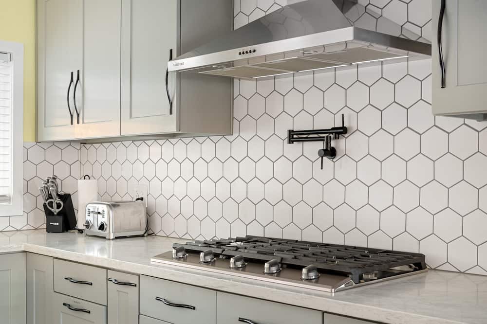 Photo of Kitchen in North Tustin