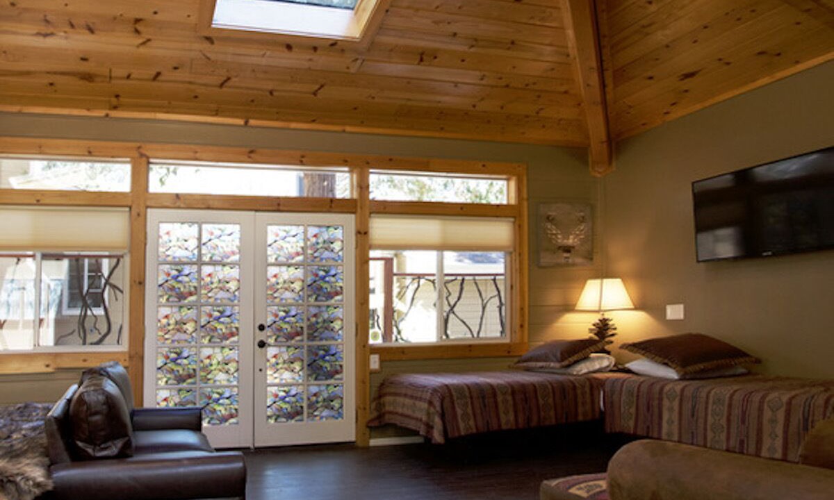 Photo of Bedroom in Idyllwild