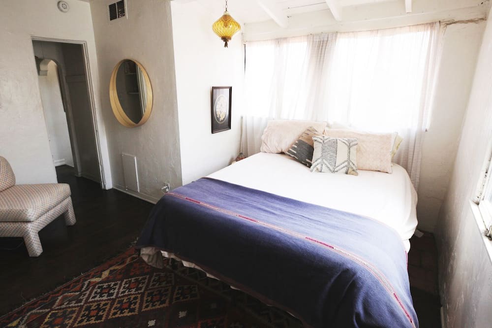 Photo of Bedroom in Sunset Junction