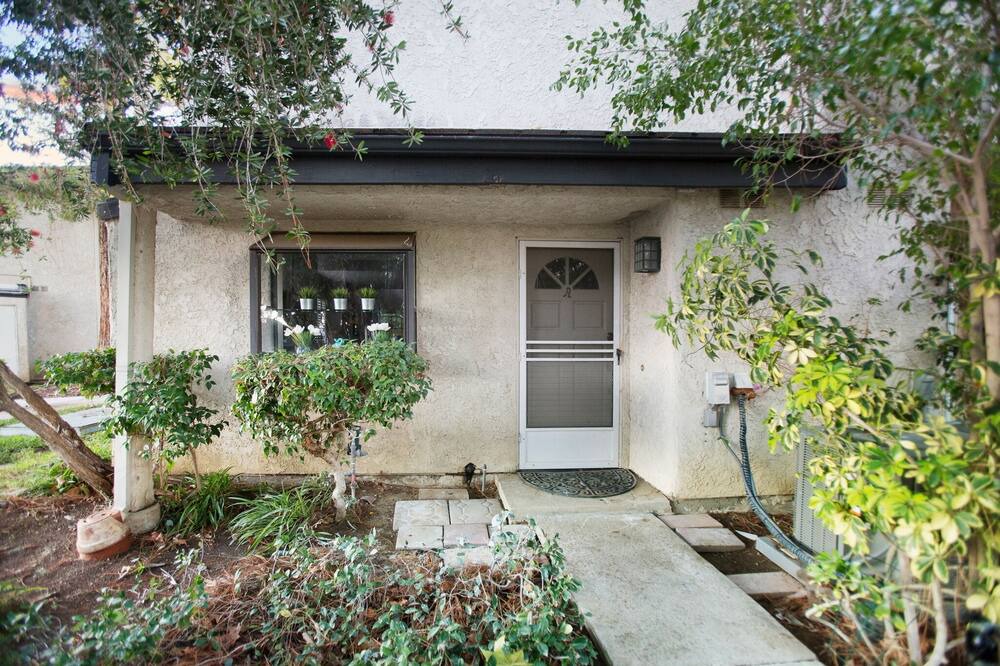 Photo of Outdoor in Agoura Hills