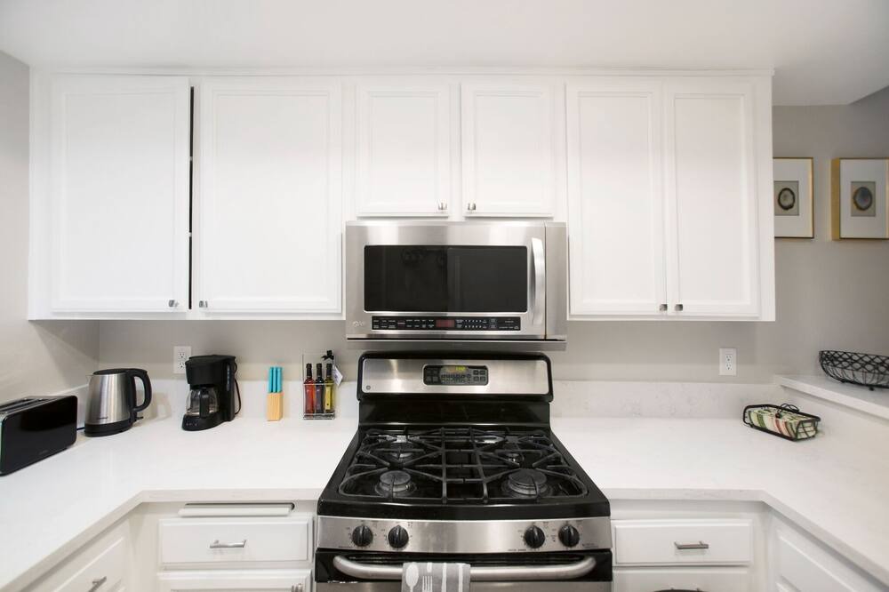 Photo of Kitchen in Agoura Hills