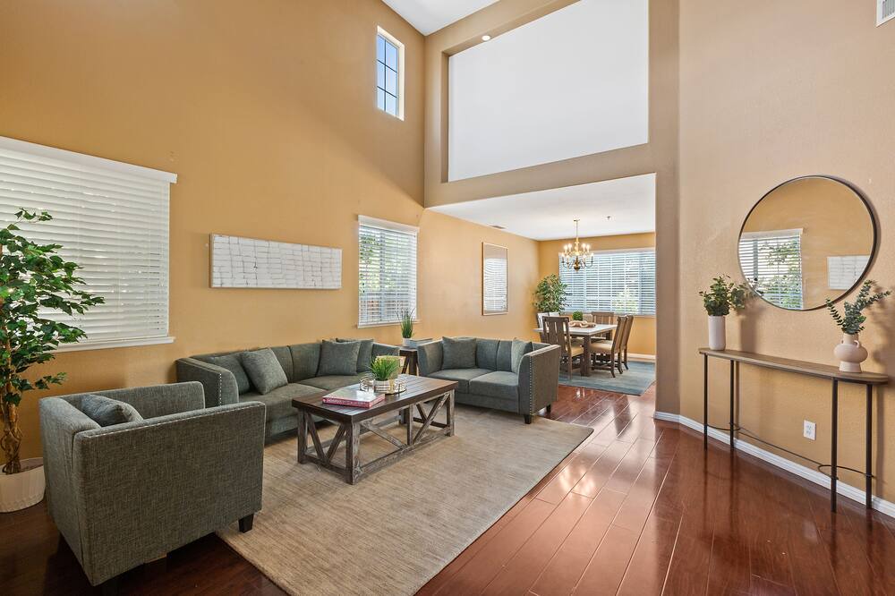Photo of Bedroom in Riverside
