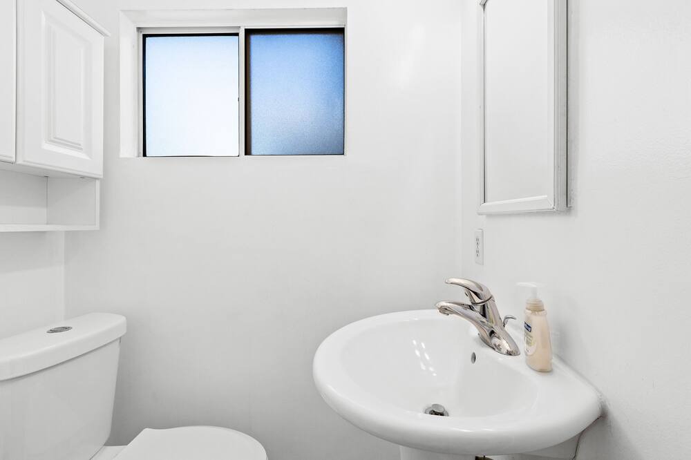 Photo of Bathroom in Walnut Valley