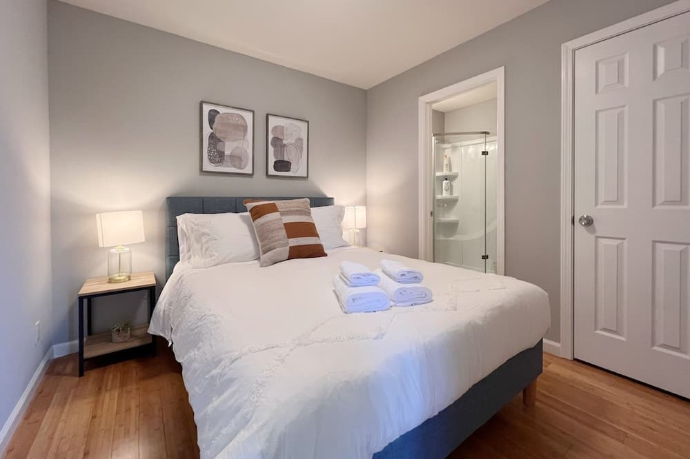Photo of Bedroom in Hathaway