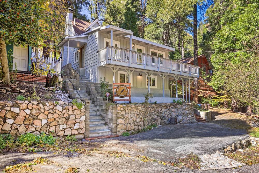 Photo of Outdoor in Arrowhead Villas