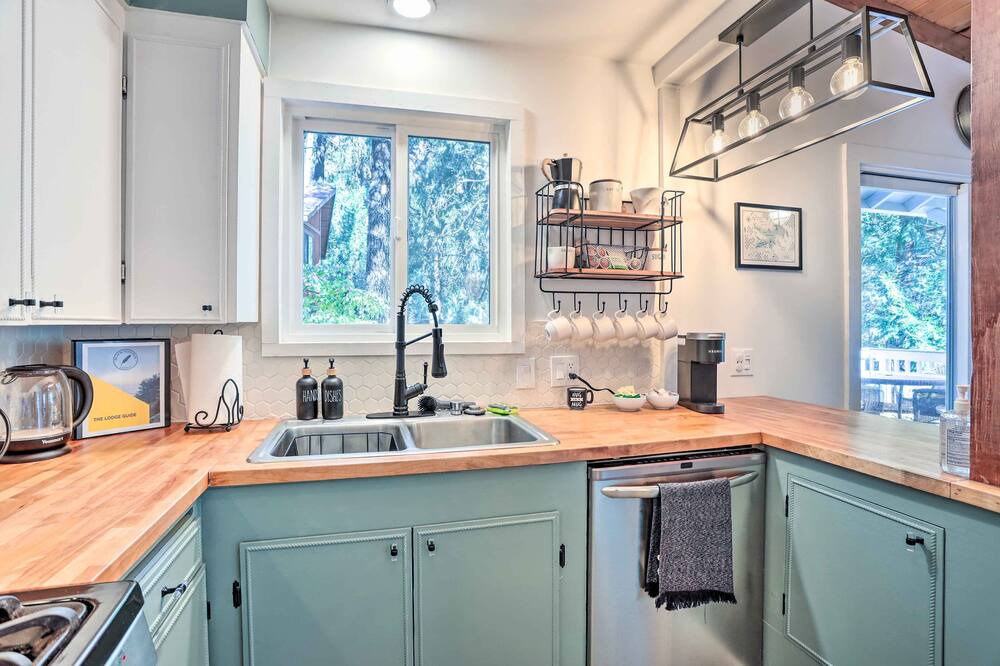 Photo of Kitchen in Arrowhead Villas