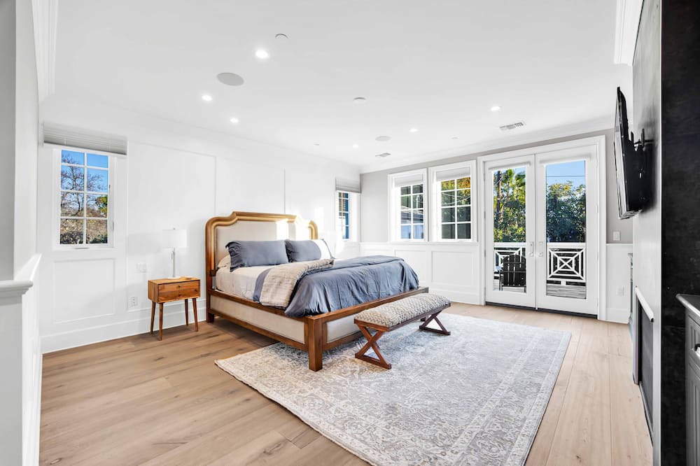 Photo of Bedroom in Valley Village
