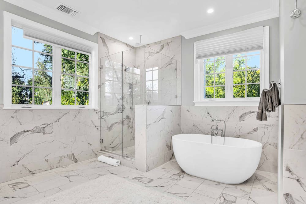 Photo of Bathroom in Valley Village