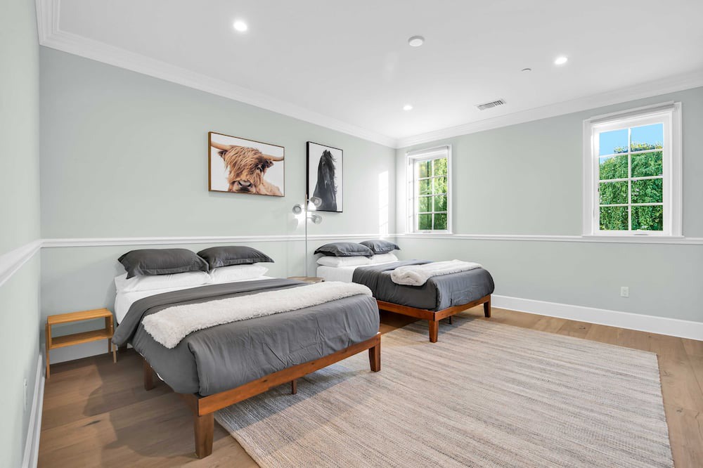 Photo of Bedroom in Valley Village