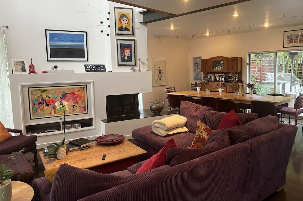 Photo of Livingroom in Sunset Park